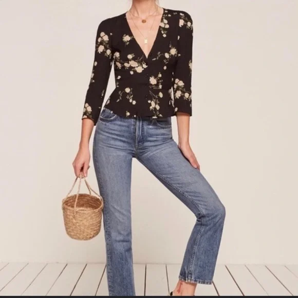 Reformation Benton Blouse - Picture 3 of 4